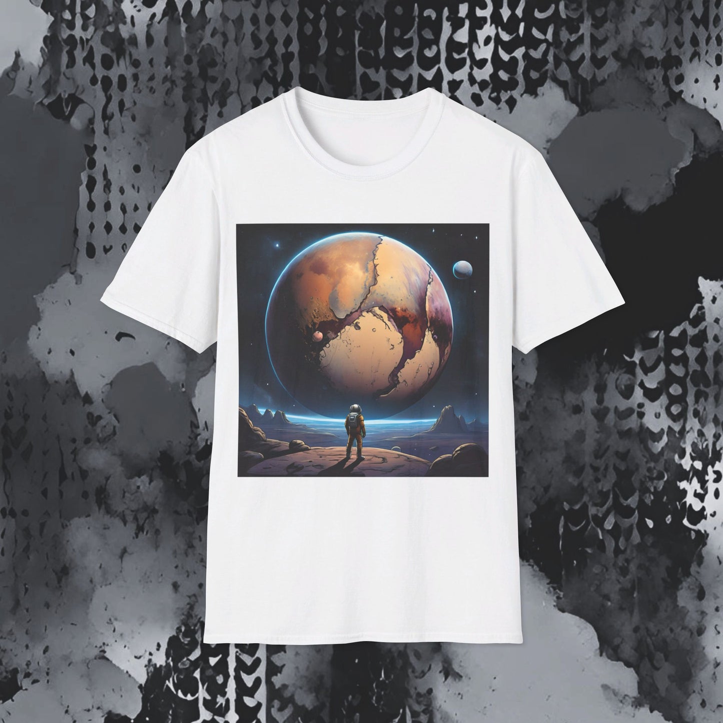 Softstyle T-Shirt - Pluto