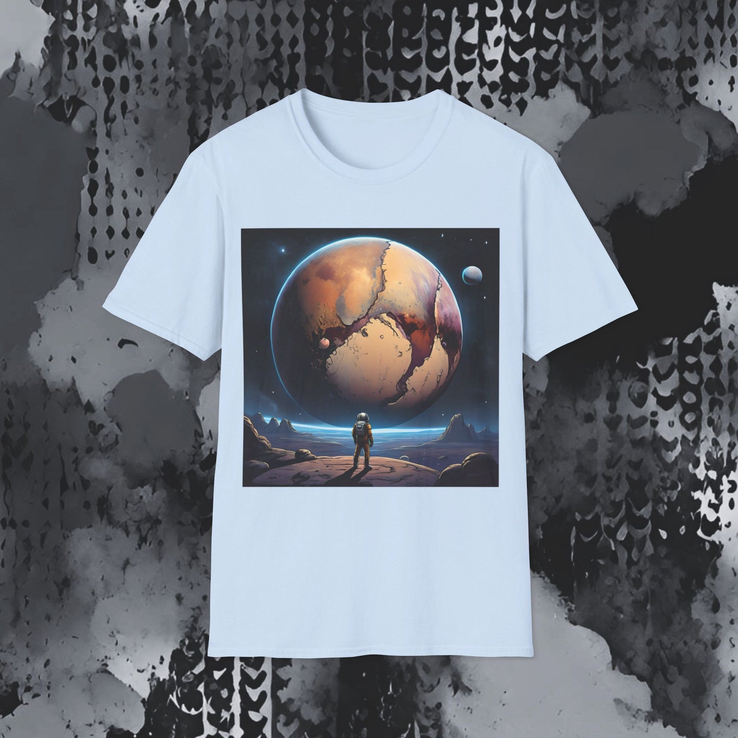 Softstyle T-Shirt - Pluto